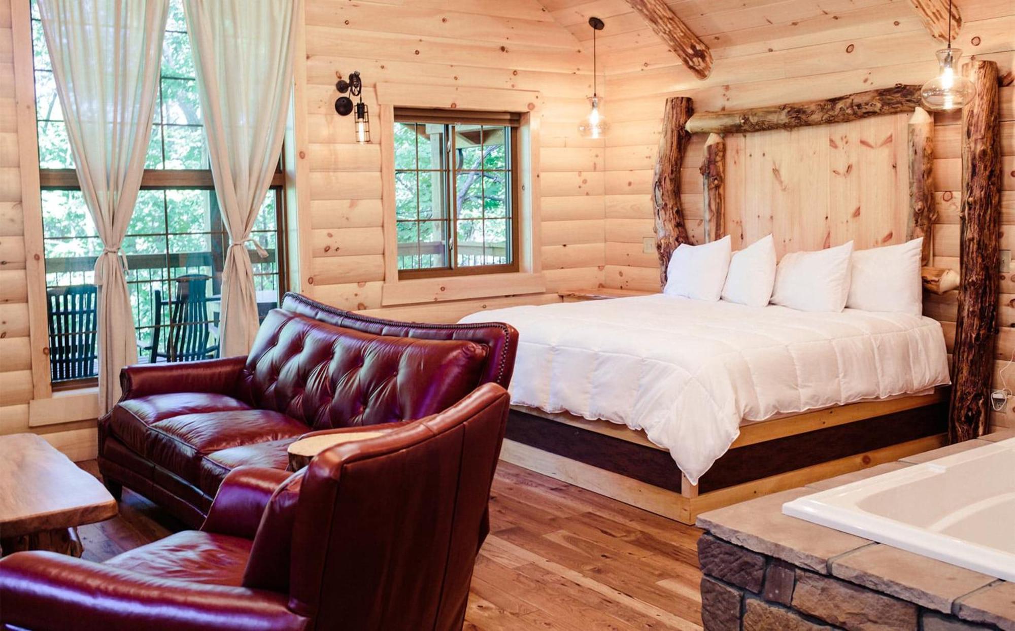 Cricket Hill Treehouse B By Amish Country Lodging Millersburg Bagian luar foto
